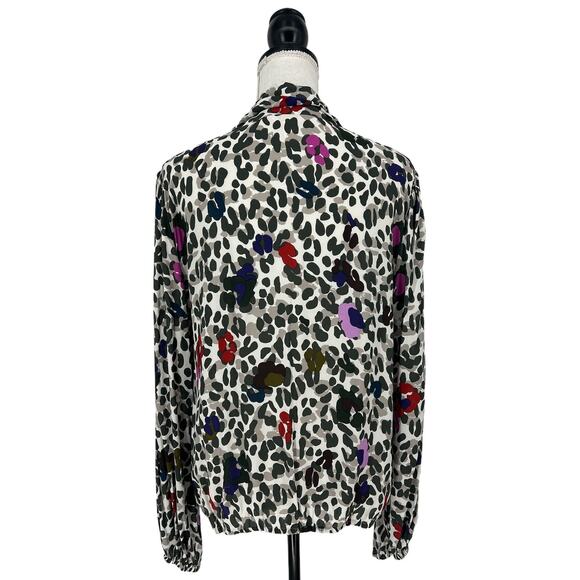 Ted Bak­er Charia Wilder­ness Tie Neck Blouse - Picture 12 of 13